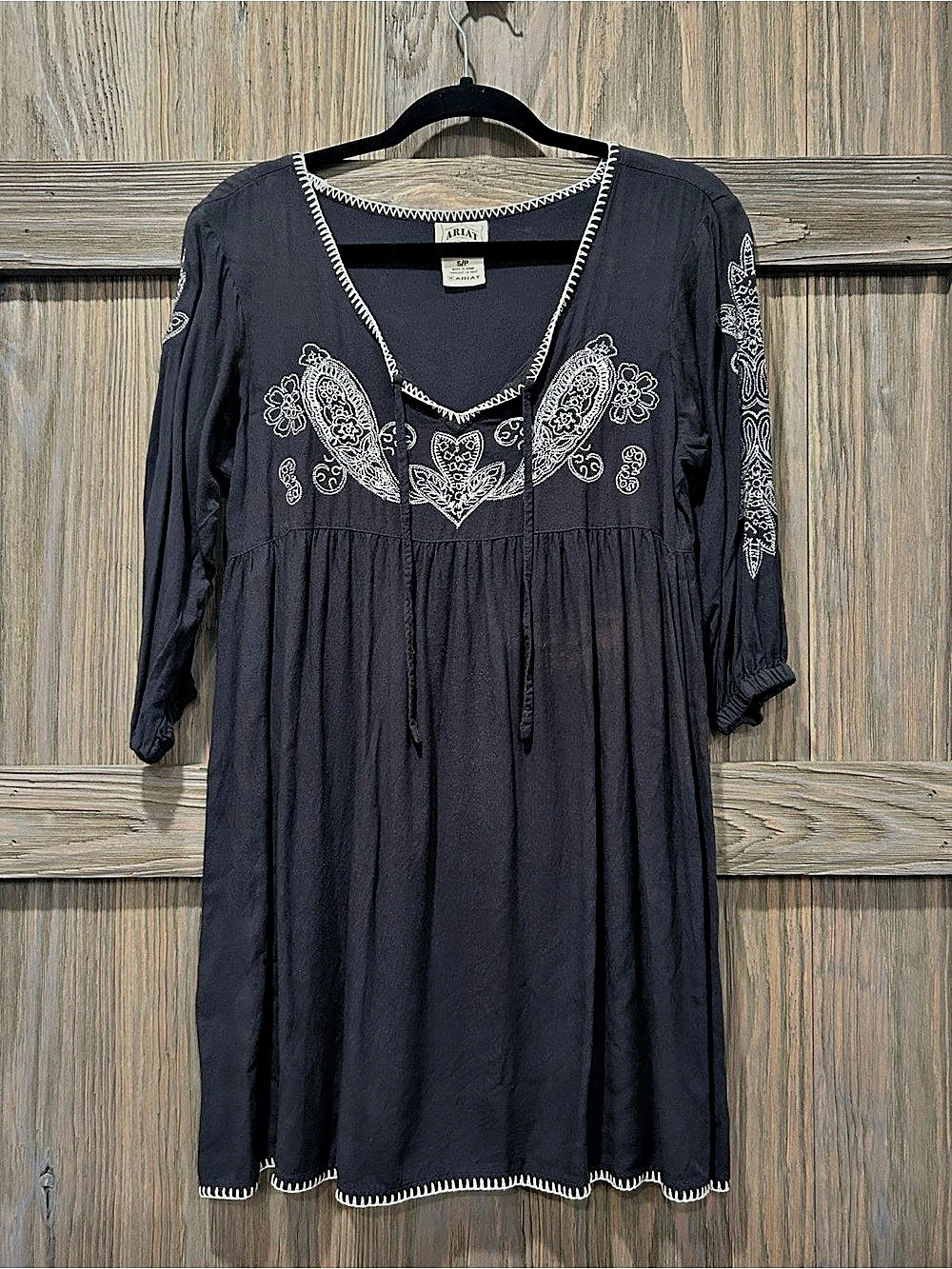 Ariat Paisley Embroidered Mini Dress in Black Size Small Like New